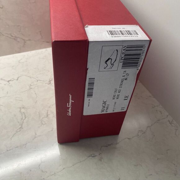 Salvatore Ferragamo Red Cardboard Shoes Empty Box - L 13.5" x W 8.5" x H‎ 5" - Picture 2 of 12
